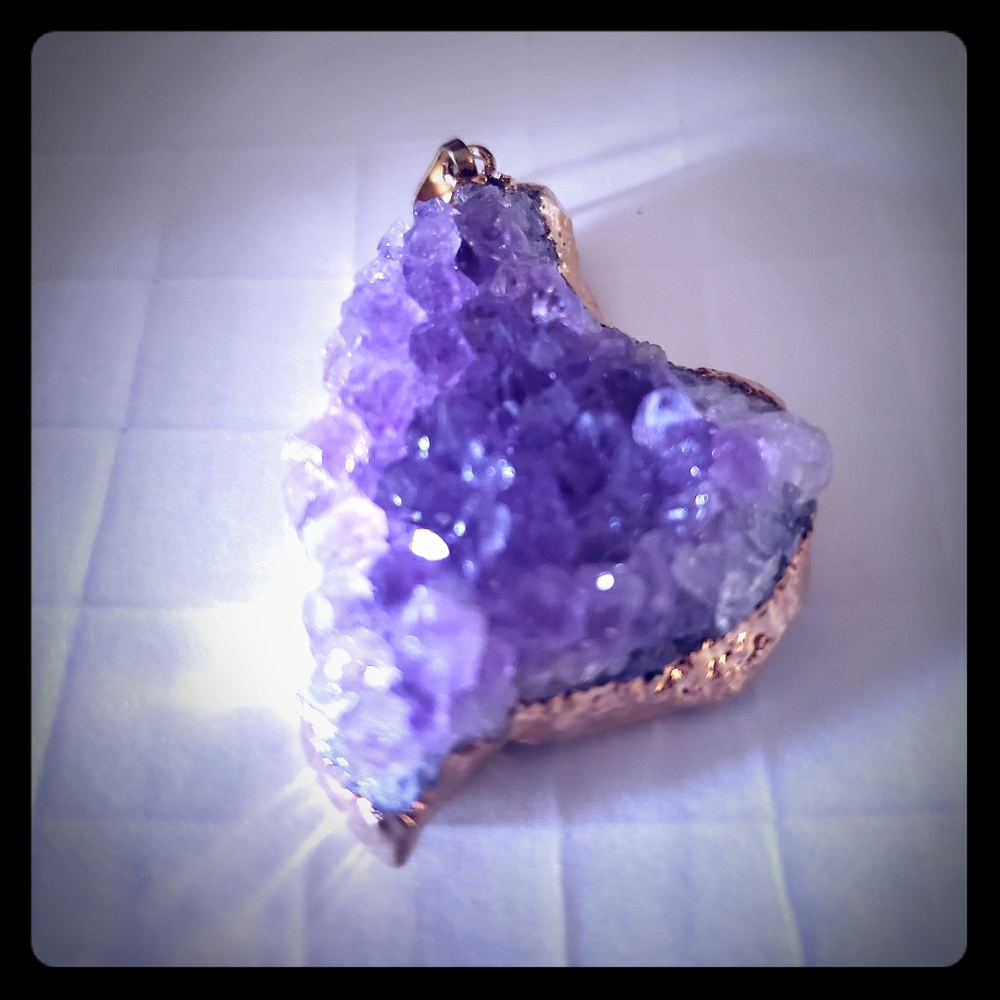 Amethyst Crystal Druzy Quartz Geode Pendant NEW!